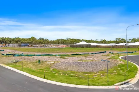 1 Valley Pl, Hidden Valley, QLD 4703