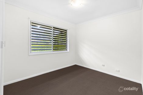 Property photo of 1/4 Roseglen Street Greenslopes QLD 4120