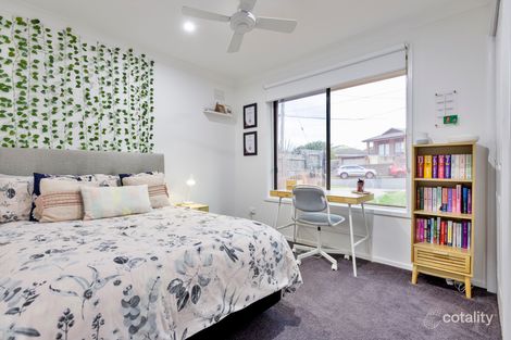 Property photo of 48 De Havilland Avenue Strathmore Heights VIC 3041