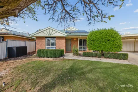 Property photo of 4 Risbey Court Mildura VIC 3500