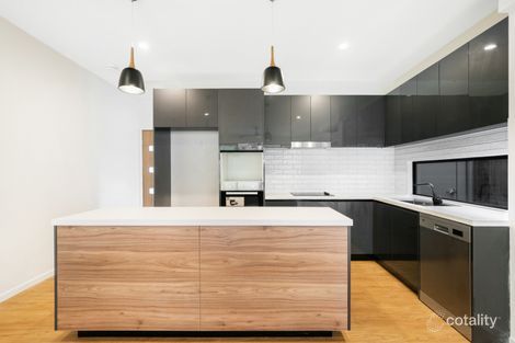 Property photo of 2/79 Waterton Street Annerley QLD 4103