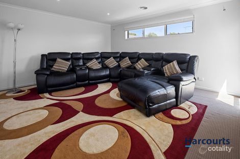 Property photo of 12 Stately Drive Cranbourne East VIC 3977