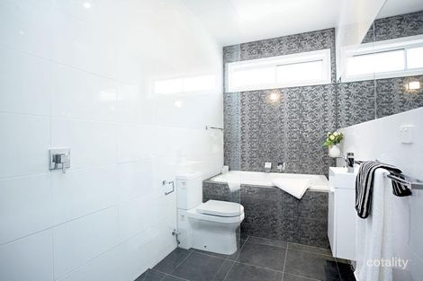 Property photo of 28 Junction Street Newport VIC 3015