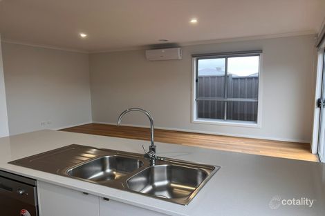 Property photo of 3 Shawlands Road Beveridge VIC 3753