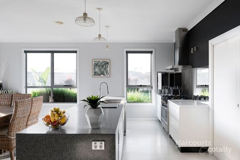 Property photo of 8 Yulambi Court Wynyard TAS 7325