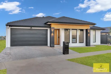 26 Aziz Bvd, Mount Cottrell, VIC 3024