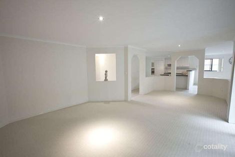 Property photo of 24 Fairmont Crescent Underwood QLD 4119