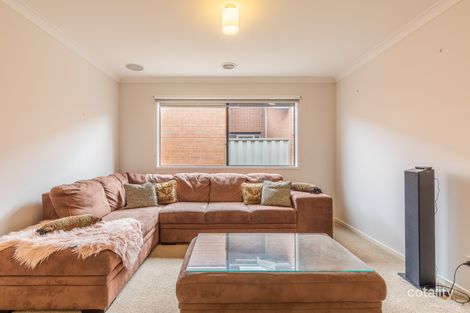 Property photo of 25 Farmdale Road Pakenham VIC 3810