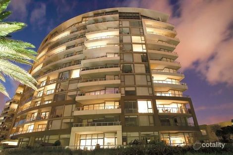 202/147 Beach St, Port Melbourne, VIC 3207