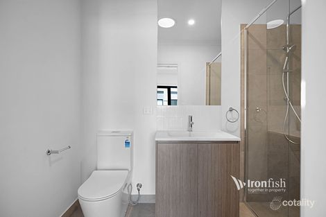 Property photo of 9 Cultura Walk Cranbourne West VIC 3977