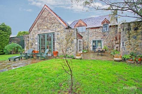 17 Beach Rd, Shoreham, VIC 3916