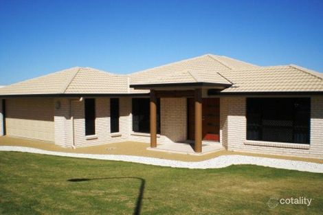 3 Julie Cres, Norman Gardens, QLD 4701