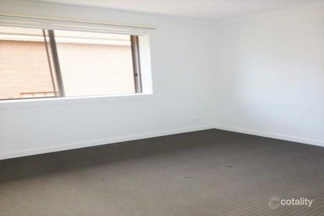 Property photo of 2/171 Barkly Street Brunswick VIC 3056