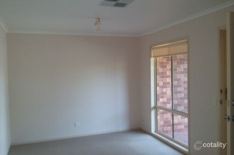Property photo of 7 McCulloch Crescent West Wodonga VIC 3690