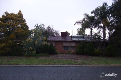 Property photo of 6 Valkyrie Place Gosnells WA 6110