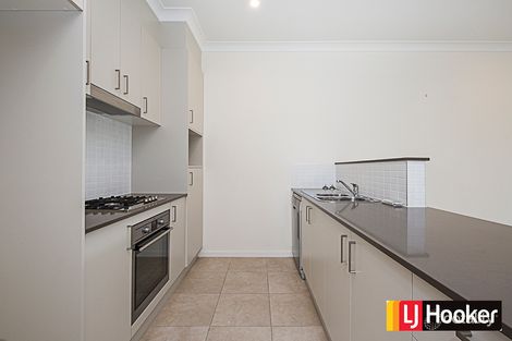 Property photo of 26/33 Arthur Blakeley Way Coombs ACT 2611