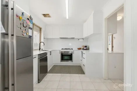 169b Hillsborough Dr, Nollamara, WA 6061