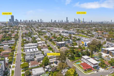 135 FALCONER ST, SOUTHPORT, QLD 4215