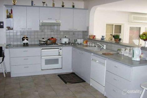 Property photo of 72 Illawarra Crescent Dandenong North VIC 3175