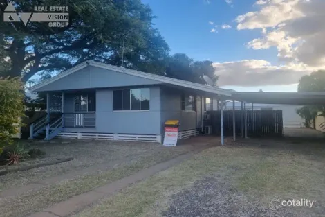 2a Bauhinia St, Blackwater, QLD 4717