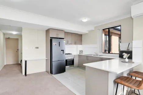 Property photo of 16/10-12 Regentville Road Jamisontown NSW 2750