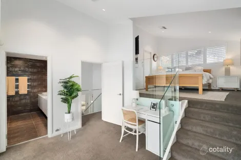 Property photo of 13 Yellambie Street Yowie Bay NSW 2228