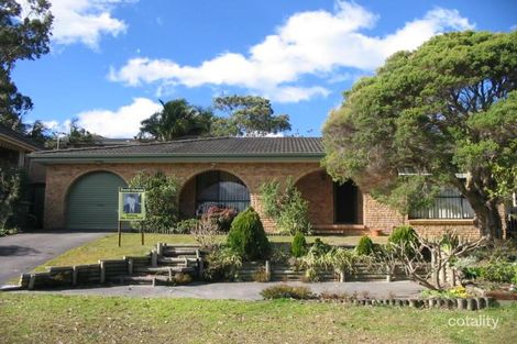 10 Parklands Cl, Bateau Bay, NSW 2261