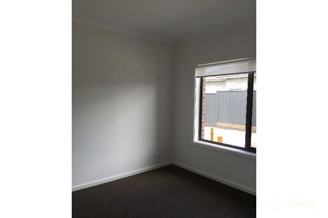 Property photo of 2/374 Camp Road Broadmeadows VIC 3047