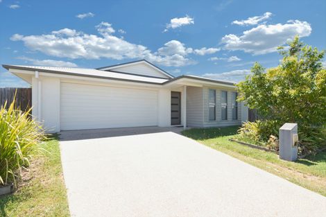 Property photo of 22B Westaway Crescent Andergrove QLD 4740