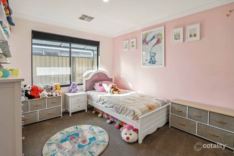 Property photo of 7 Tranquility Crescent Aveley WA 6069