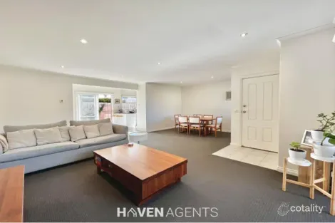 Property photo of 2/16 Omar Street Caulfield South VIC 3162