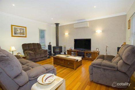 Property photo of 7 Ocean Street Mount Saint Thomas NSW 2500