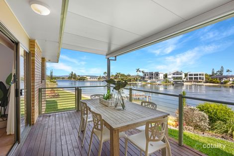Property photo of 4/33-39 Hooker Boulevard Broadbeach Waters QLD 4218