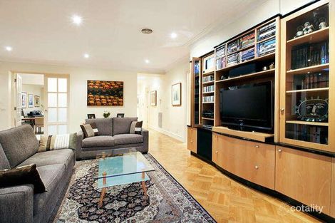 Property photo of 39 Howitt Road Caulfield North VIC 3161