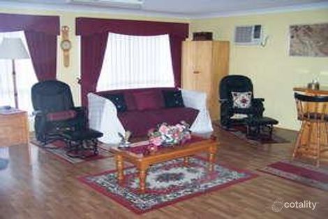 Property photo of 81-83 Eildon Close Munruben QLD 4125