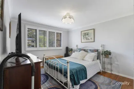 Property photo of 5 Kennedy Street Gorokan NSW 2263