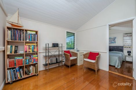 Property photo of 158 Bundock Street West End QLD 4810