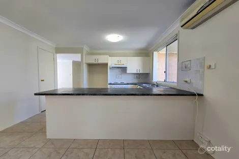 Property photo of 76 Downes Crescent Currans Hill NSW 2567