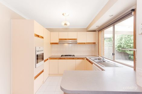 Property photo of 18 Bradley Drive Mill Park VIC 3082