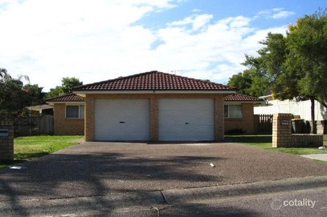 11 Monarch Cres, Valentine, NSW 2280