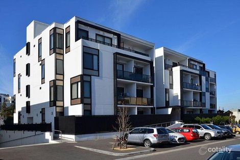 215/71 Henry St, Kensington, VIC 3031