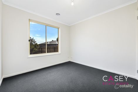 Property photo of 2/3 Apple Court Doveton VIC 3177