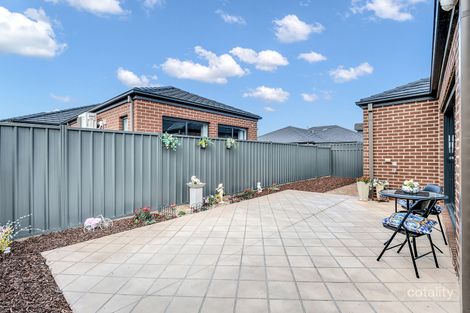 Property photo of 10 Sustainable Drive Craigieburn VIC 3064