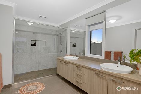 Property photo of 63 Riverwood Drive Botanic Ridge VIC 3977