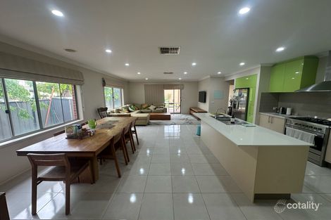 Property photo of 28 Grattan Street South Morang VIC 3752
