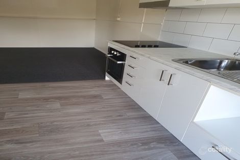 2/80 Eugaree St, Southport, QLD 4215