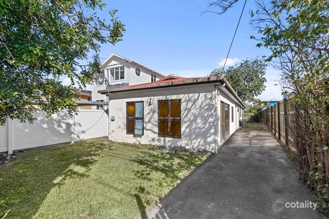 Property photo of 51 Noble Street Clayfield QLD 4011