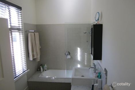Property photo of 101 Beach Road Sandringham VIC 3191