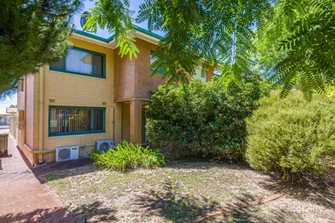 5/20 Shortland Way, Girrawheen, WA 6064