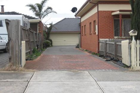 2/17 Healey St, Craigieburn, VIC 3064